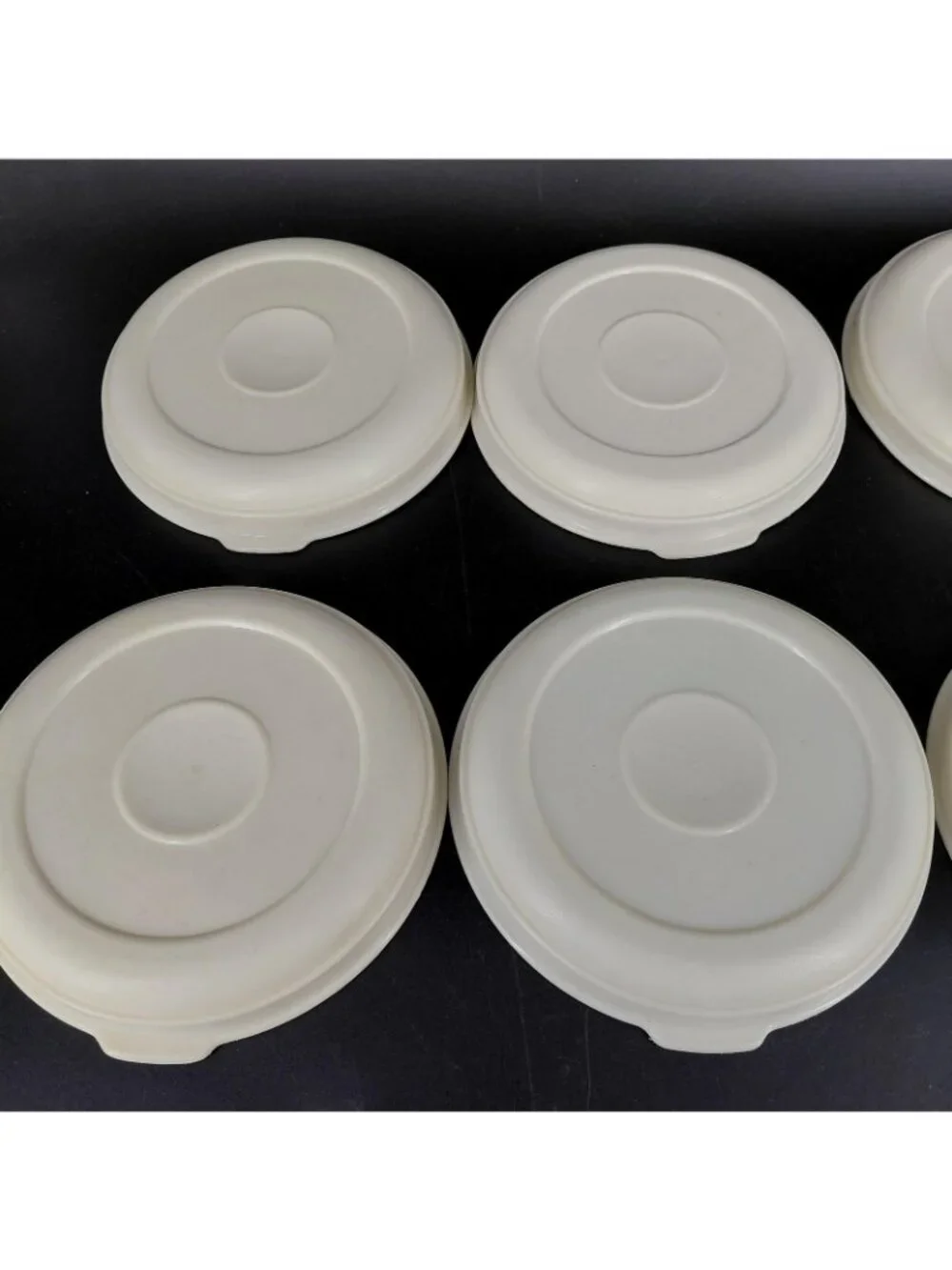 Rubbermaid Servin Saver Container Lids Set 6 Round Replacement #2 #8 Almond